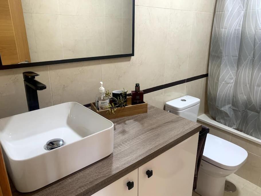 טורה דה בנגאלבון Precioso Apartamento, Luminoso, Equipado מראה חיצוני תמונה